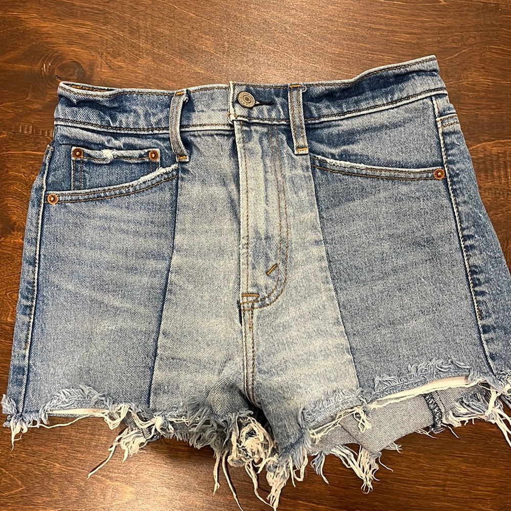 A&F High Rise Mom Short